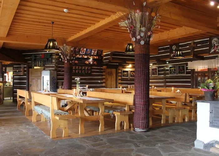 Orawski Dwor Zubrzyca Gorna